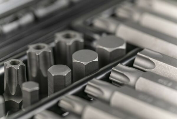 HOGERT HT1R466 Գործիքների հավաքածու 37կտ.