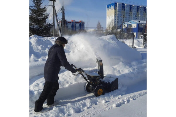 HUTER SGC 4000 Բենզինային ձյուն մաքրող մեքենա ինքնագնաց