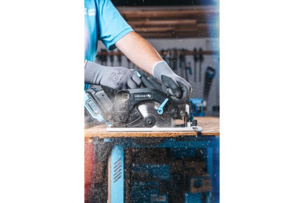 Մարտկոցով սկավառակային սղոց HOGERT HT2E235-0CS